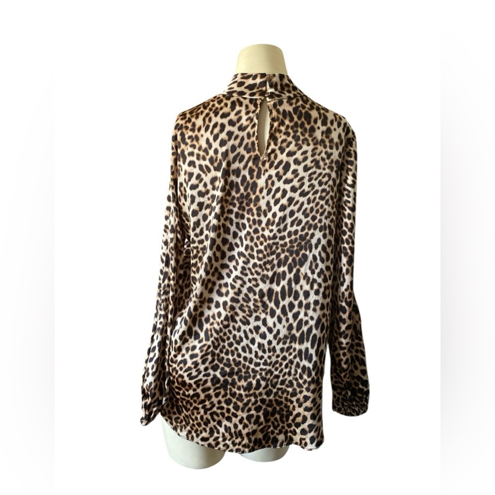 Bold Elements Leopard Print Blouse Long Open Slee… - image 3